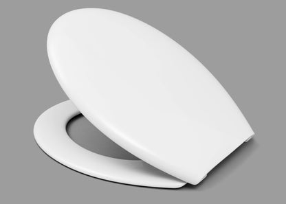 Întreținere Minimă: Suprafața netedă rezistentă la zgârieturi și pete permite o curățare rapidă și ușoară.
Confort și Funcționalitate: Designul simplu și ergonomic oferă confort la utilizare zilnică.

Alege capacul WC Bermuda din thermoplast alb pentru o soluție simplă, durabilă și ușor de întreținut, ideală pentru orice baie!