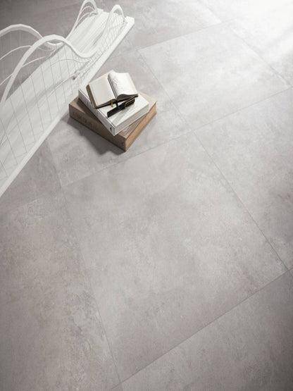 Durabilă și practică, este potrivită atât pentru locuințe, cât și pentru spații comerciale.